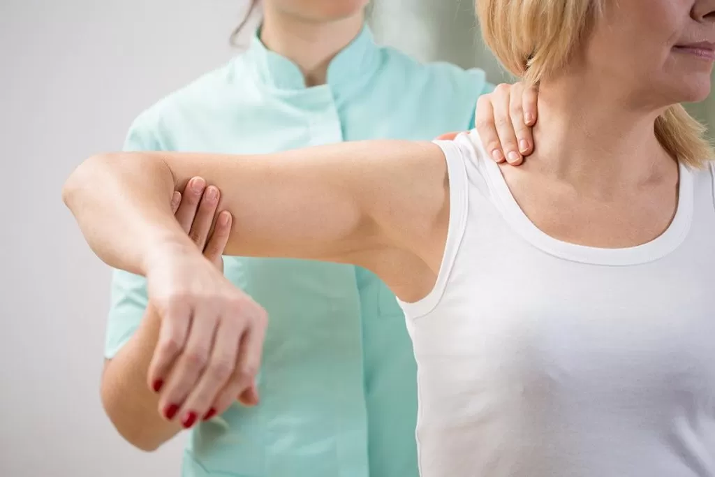 Physical Therapy Methods for Treating Shoulder Pain and Injuries